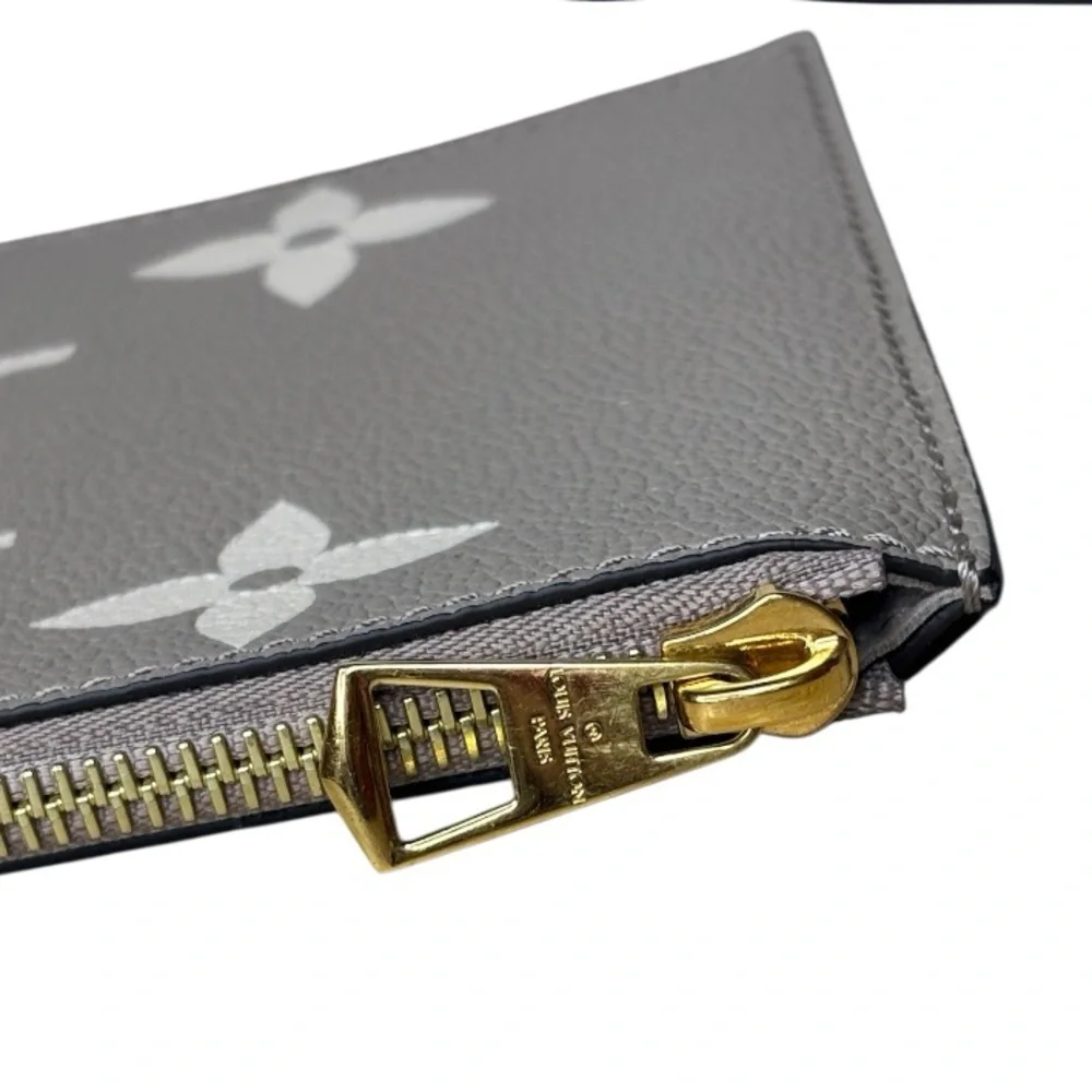 Louis Vuitton Monogram Neonoe Pochette - Picture 5 of 7